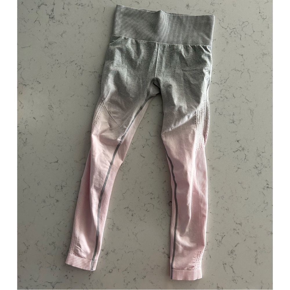 Gymshark Grey & Pink Ombre Seamless Leggings in Size XSmall